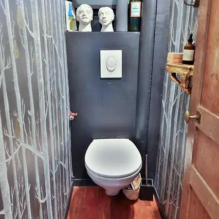 Cosy In The Heart Of Faubourg Montmartre Parigi